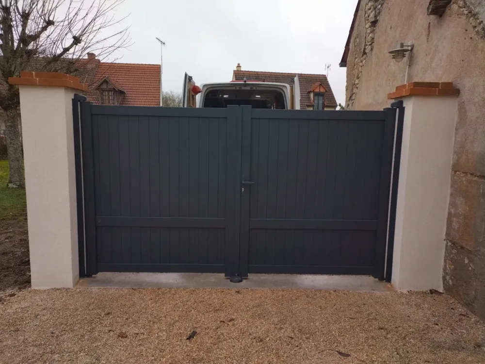 Installation et motorisation de portail SARL Poussin et Fils (12)