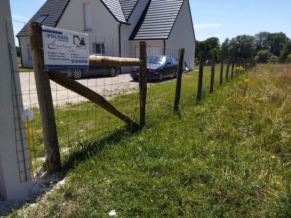 creation et installation de cloture par Poussin et Fils (13)