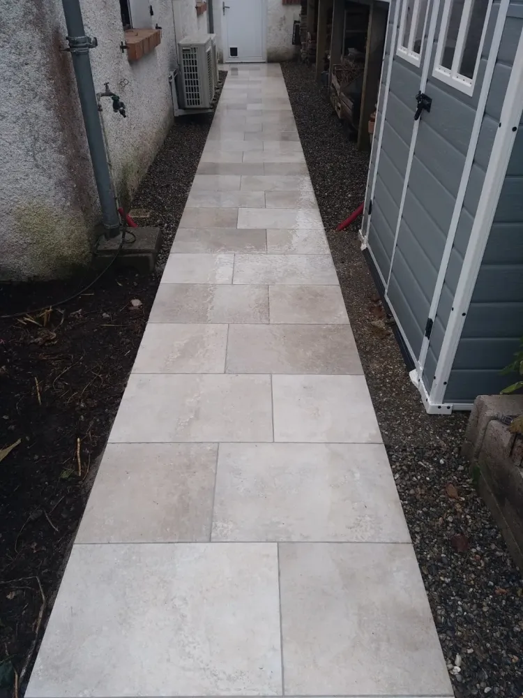 Pose de carrelage pour terrasse ou piscine Poussin et FIls (10)