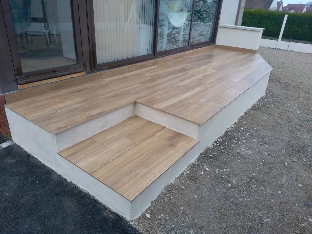 Pose de carrelage pour terrasse ou piscine Poussin et FIls (13)